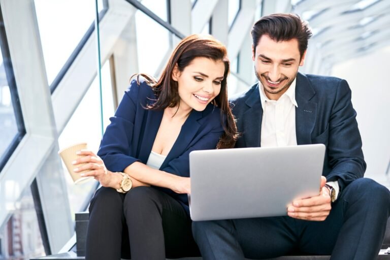 Analizzando ogni dettaglio per costruire un brand solido e credibile sul web.